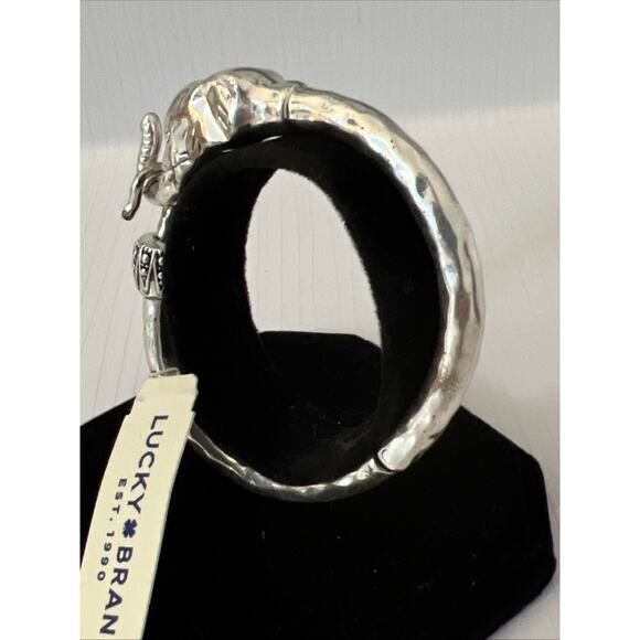 Lucky Brand Elephant Cuff Bracelet Silver Tone Hammered Texture Signed 7” - Picture 4 of 5